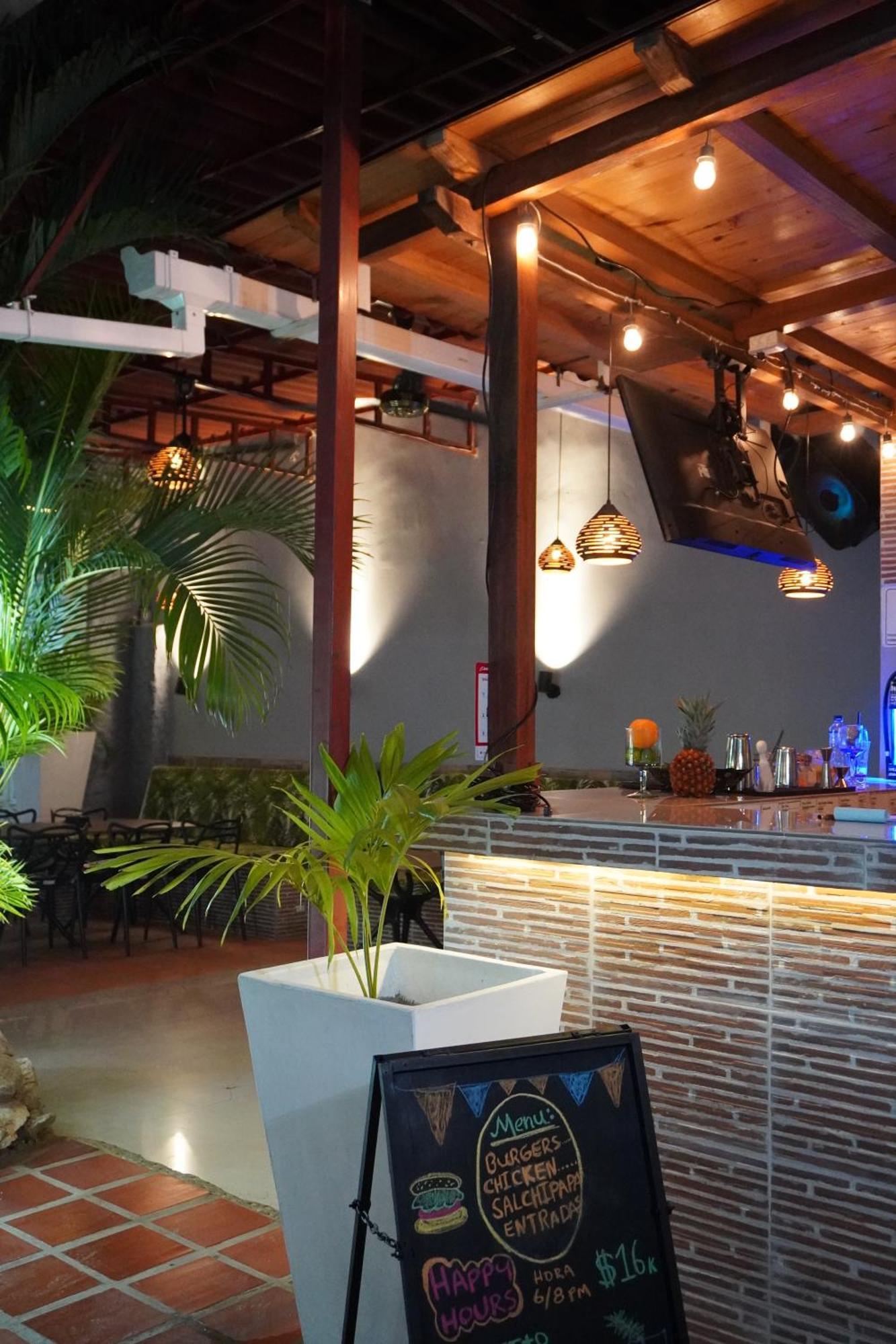 Hotel Bello Caribe ซันตามาร์ตา ภายนอก รูปภาพ